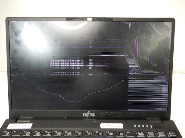 富士通 - LIFEBOOK(Corei5,8G,SSD256GB)画面壊れ 富士通 LIFEBOOK UH93/B3 画面が映らない修理 | パソじゅく