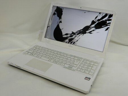 富士通のパソコン液晶修理。割れた液晶交換が7,800円～