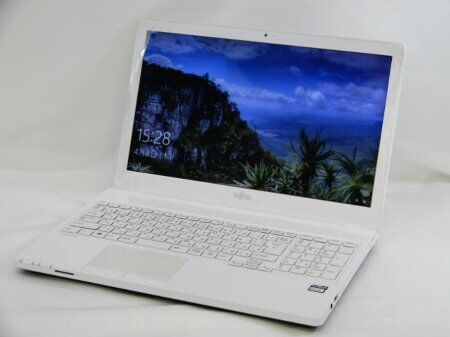 富士通のパソコン液晶修理。割れた液晶交換が7,800円～