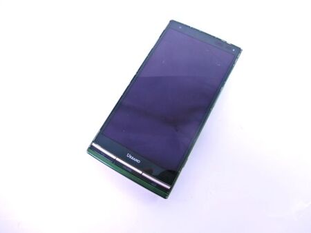 電源入らない。
