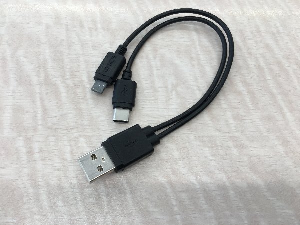 USBとTyep-C変換ケーブル
