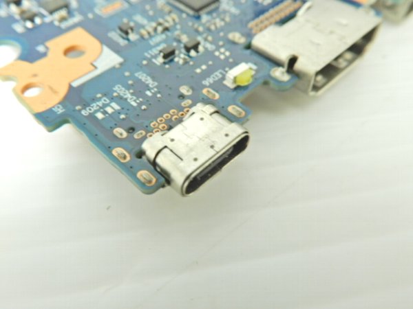ZX 500 RM x Dragon Ball Z | D97046 - 個人装備