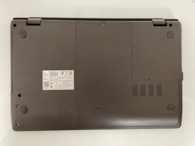 液晶ユニットを取り付けた状態
